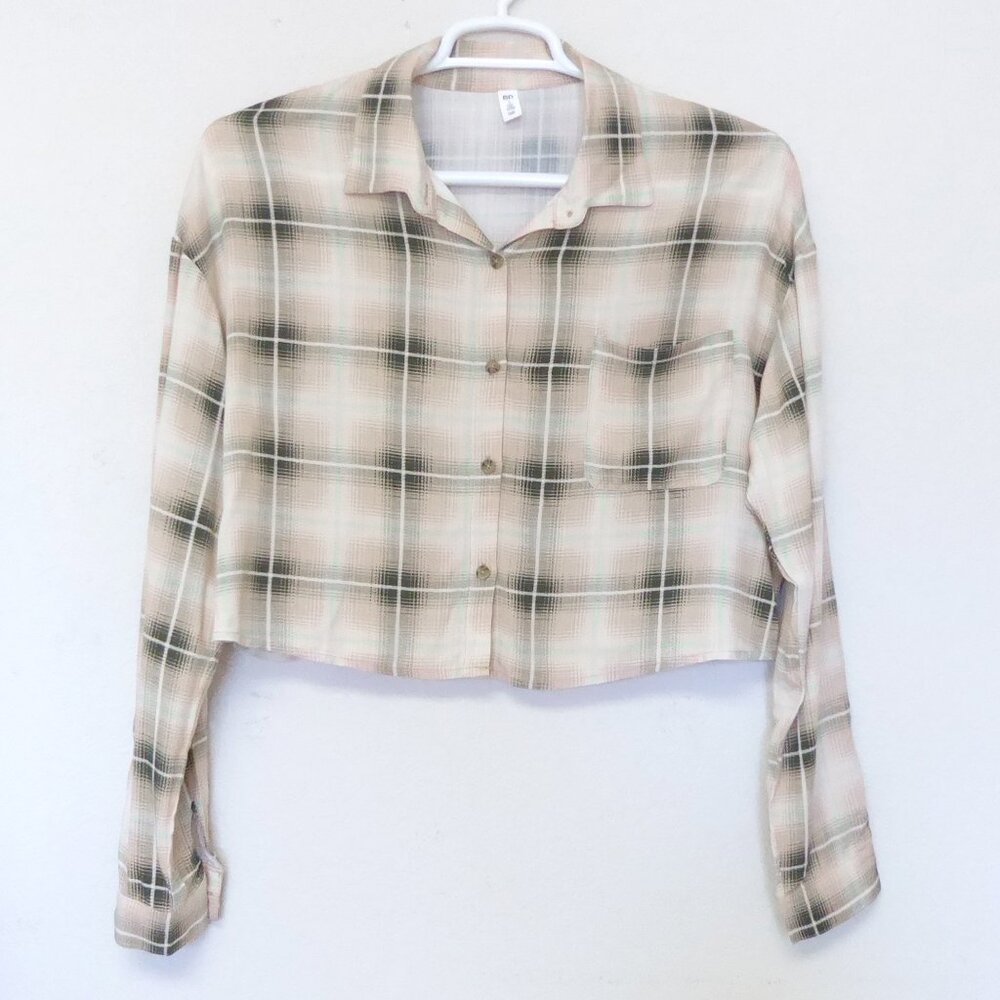 BP cropped beige black neon green plaid collared long sleeve blouse size small